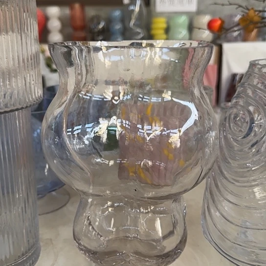 无铅玻璃四叶草花瓶福利款花瓶