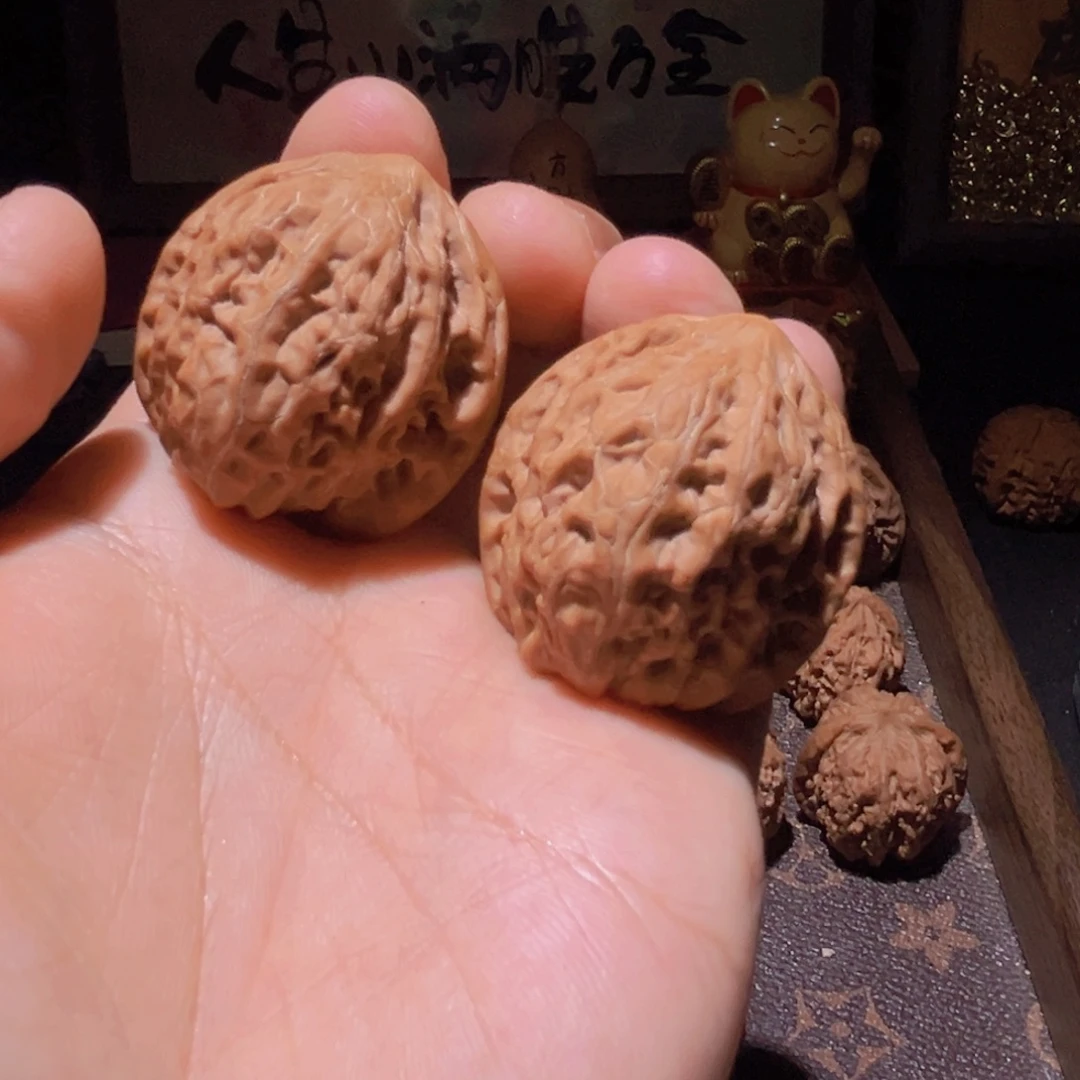 G***熊瑞麟文玩核桃铁锤微修介意勿拍