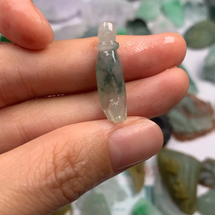 未镶嵌定制翡翠翡翠