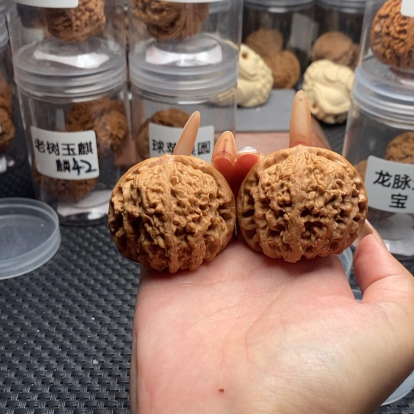 【闪购商品】核桃其他泠*寿星头46。