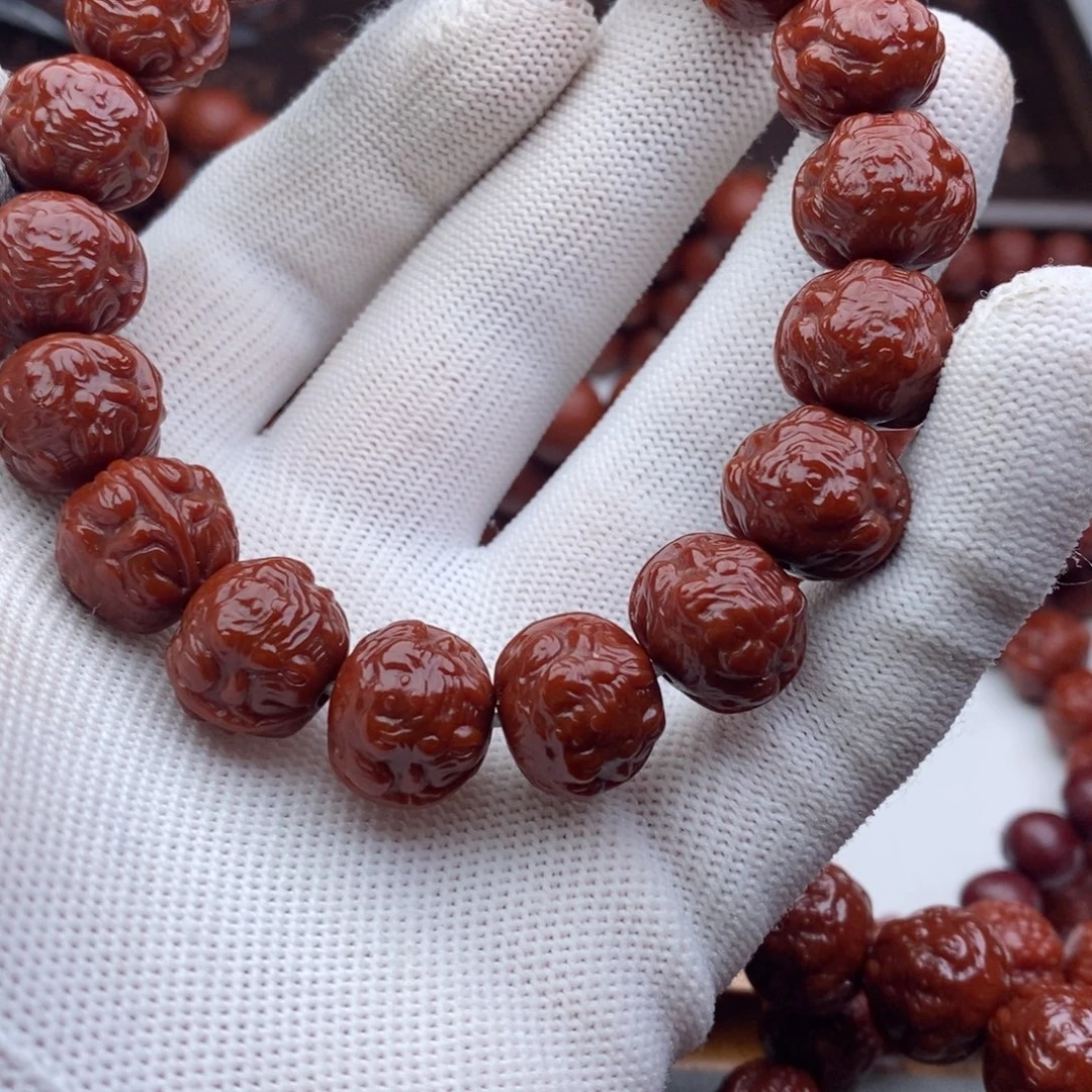 张****吊坠猴头核桃哦哦哦哦