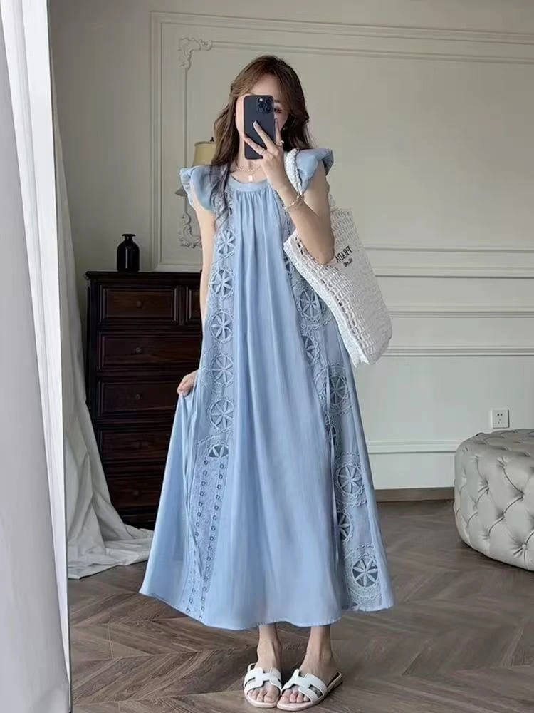 【曲奇COOKY专属】夏日新款刺绣小飞袖法式收腰多巴胺蓝色连衣裙