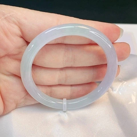 【闪购商品】翡翠手镯未镶嵌圆51.8
