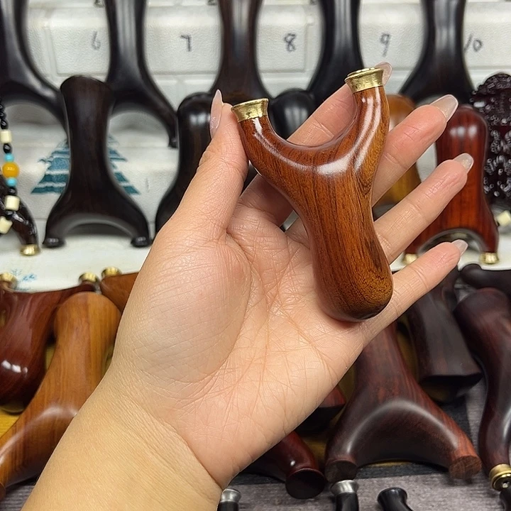 木沙铁快压小胖。。。