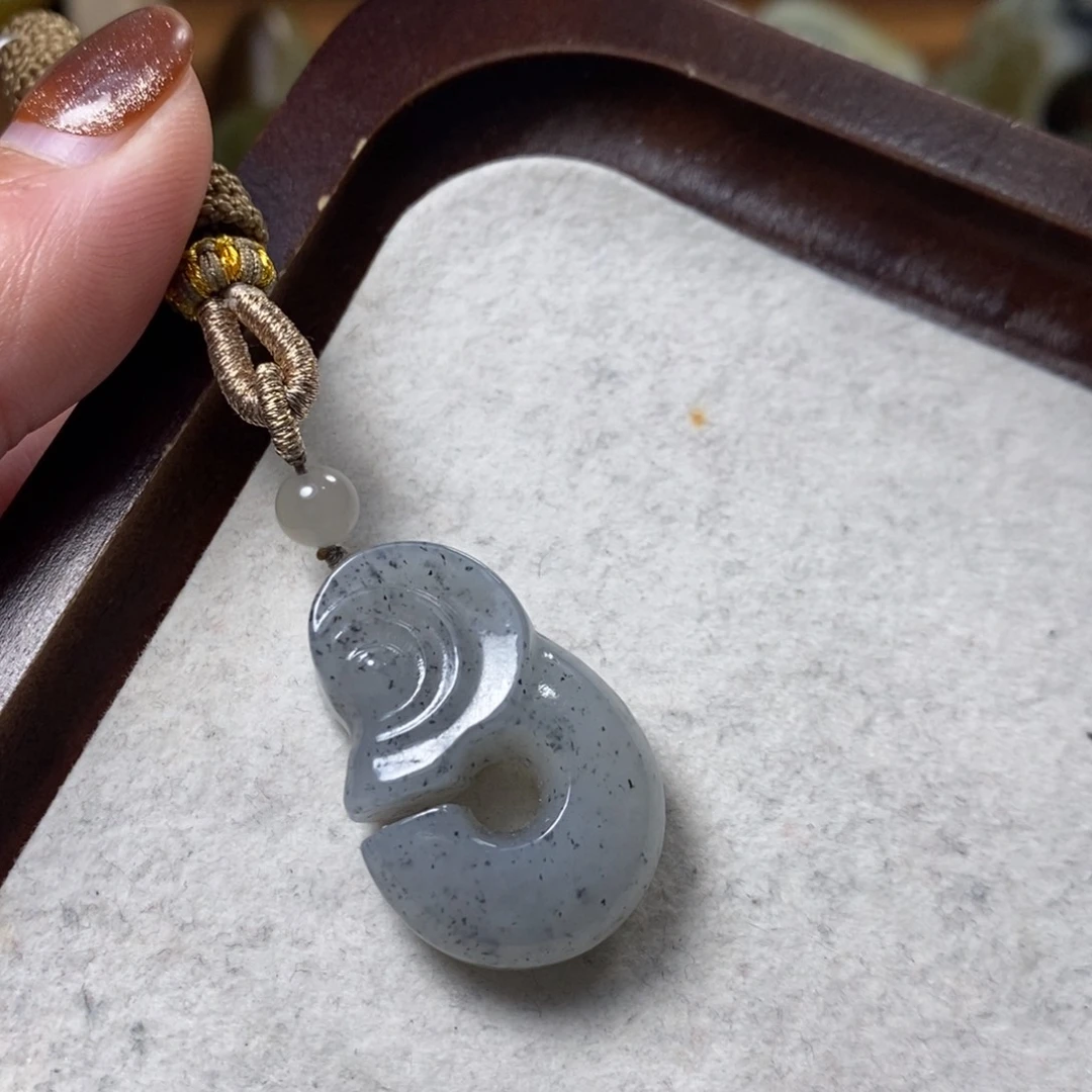 和田玉未镶嵌颈饰11