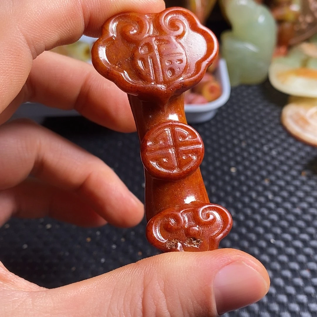 岫岩老玉（透闪石质玉）未镶嵌珠宝奇石