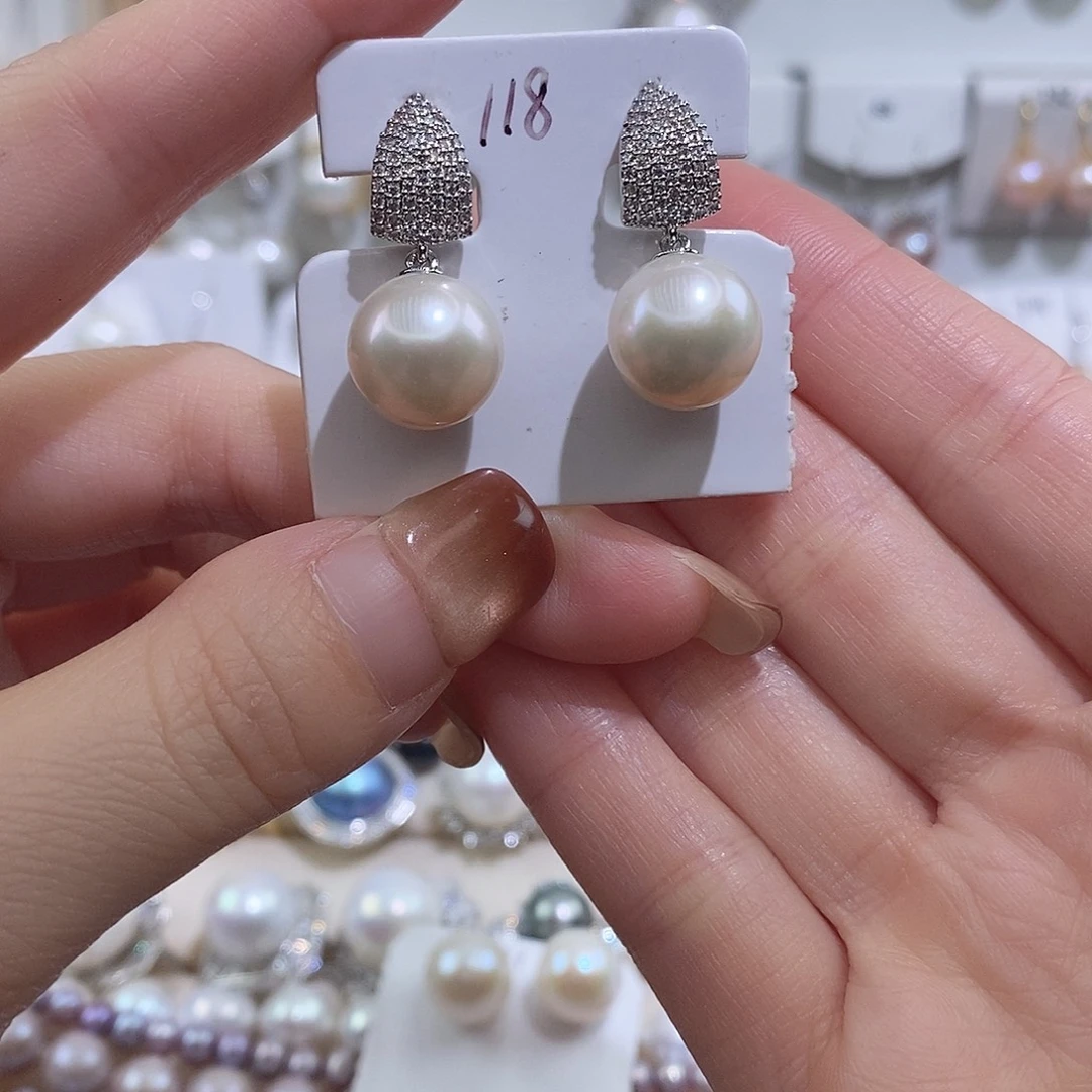 未镶嵌淡水珍珠耳饰w11.9