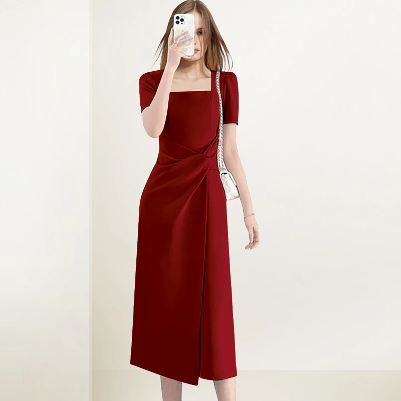 法式红色方领短袖连衣裙女2025年夏装新款气质高腰名媛遮肉休闲裙