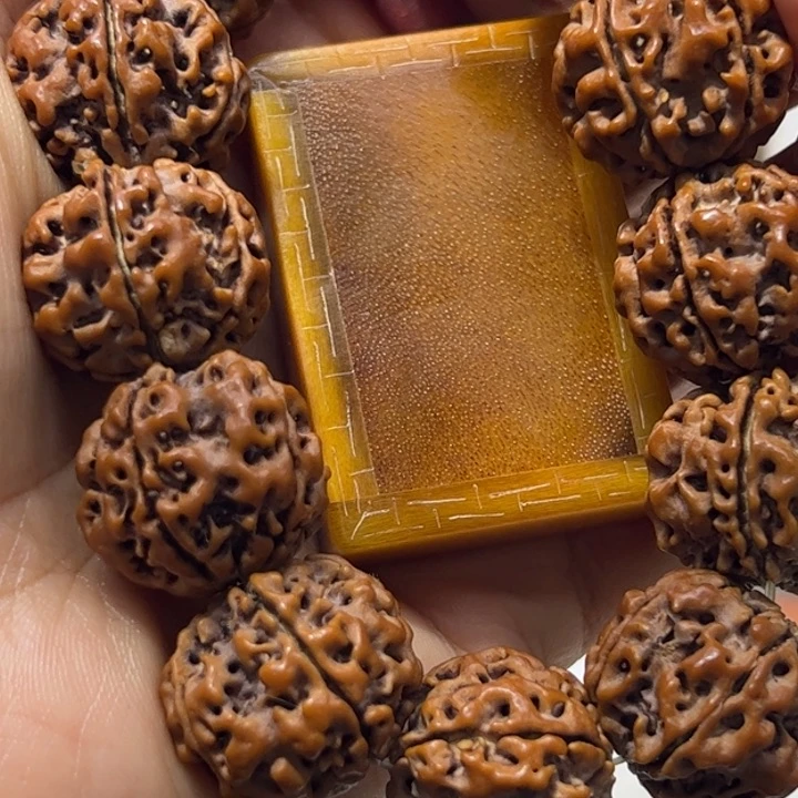 核桃手串/手链西方黄金牌子