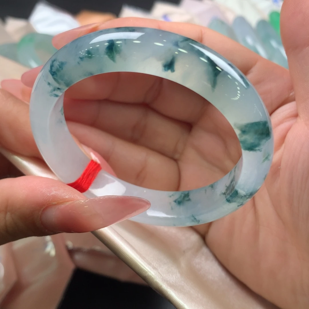 翡翠未镶嵌手镯54.5正圈