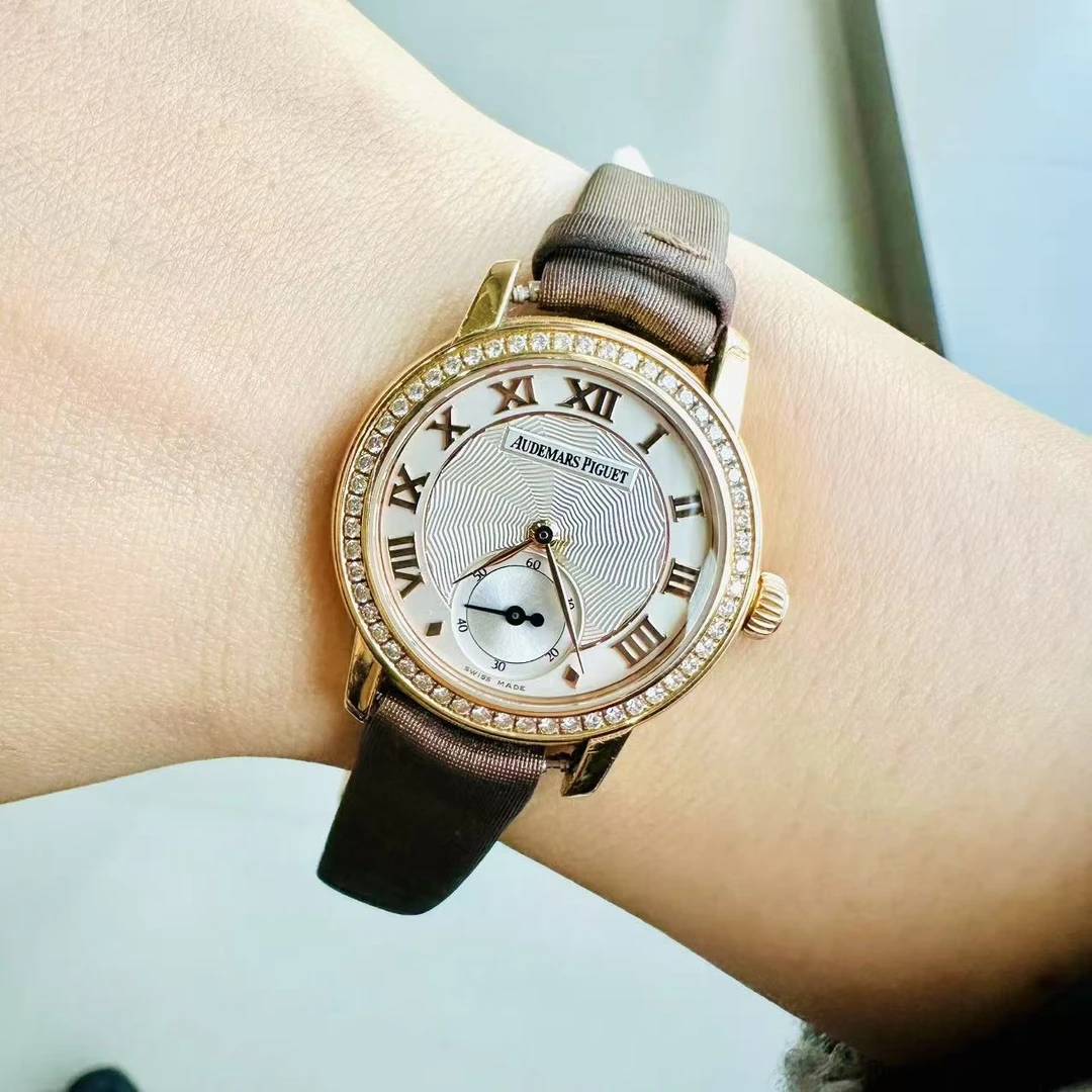 95新 AIPE/爱彼 手动机械,27毫米,玫瑰金/250224013