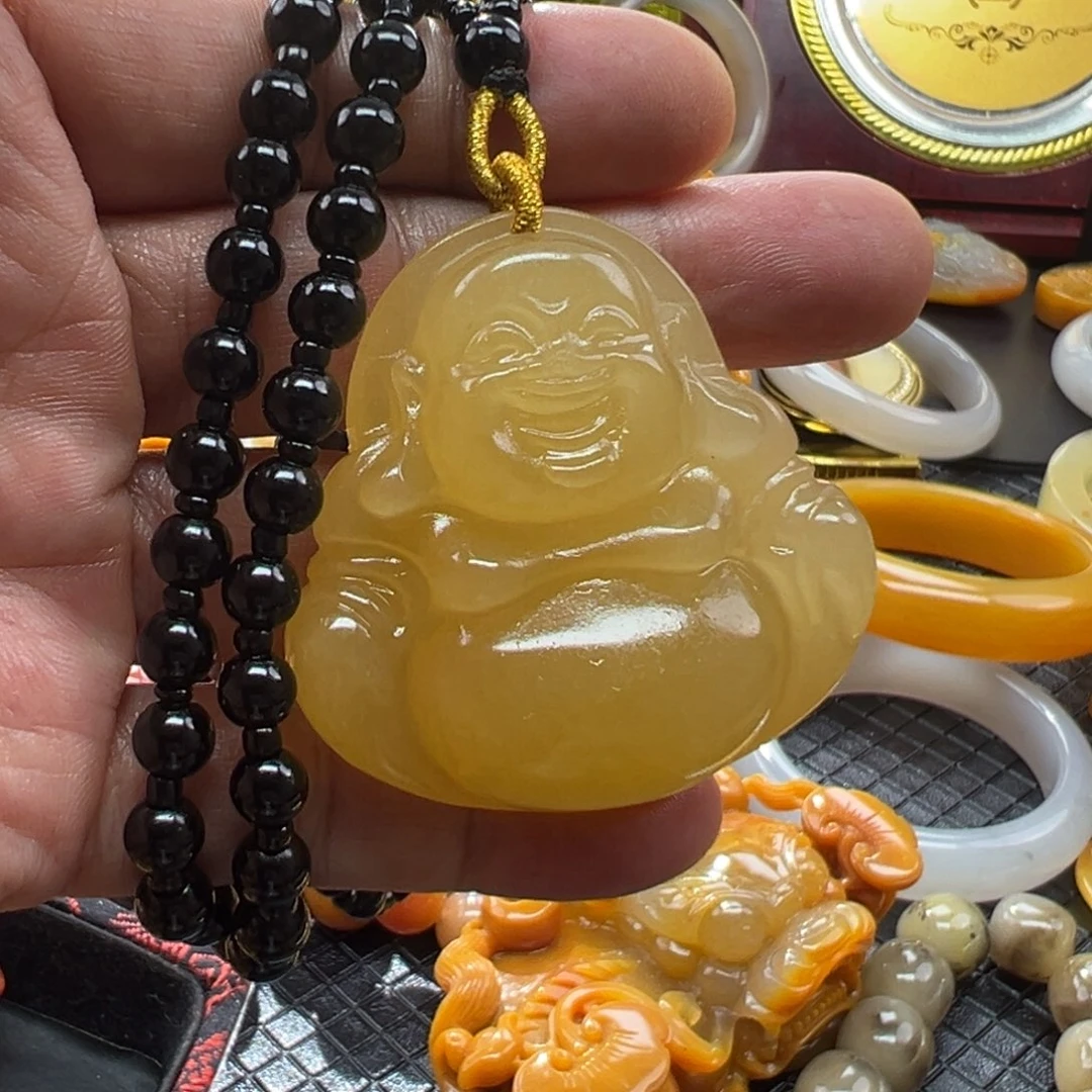 石英质玉未镶嵌颈饰