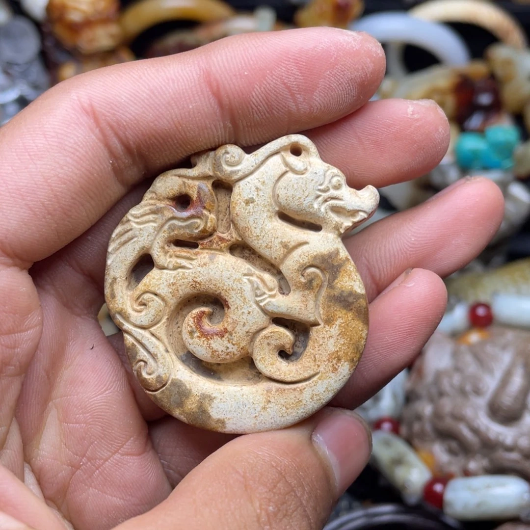 和田玉（糖玉）挂件未镶嵌