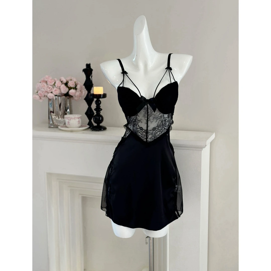 【拥你入怀】钢托聚拢性感吊带睡裙蕾丝镂空纯欲风显瘦露背睡衣外袍