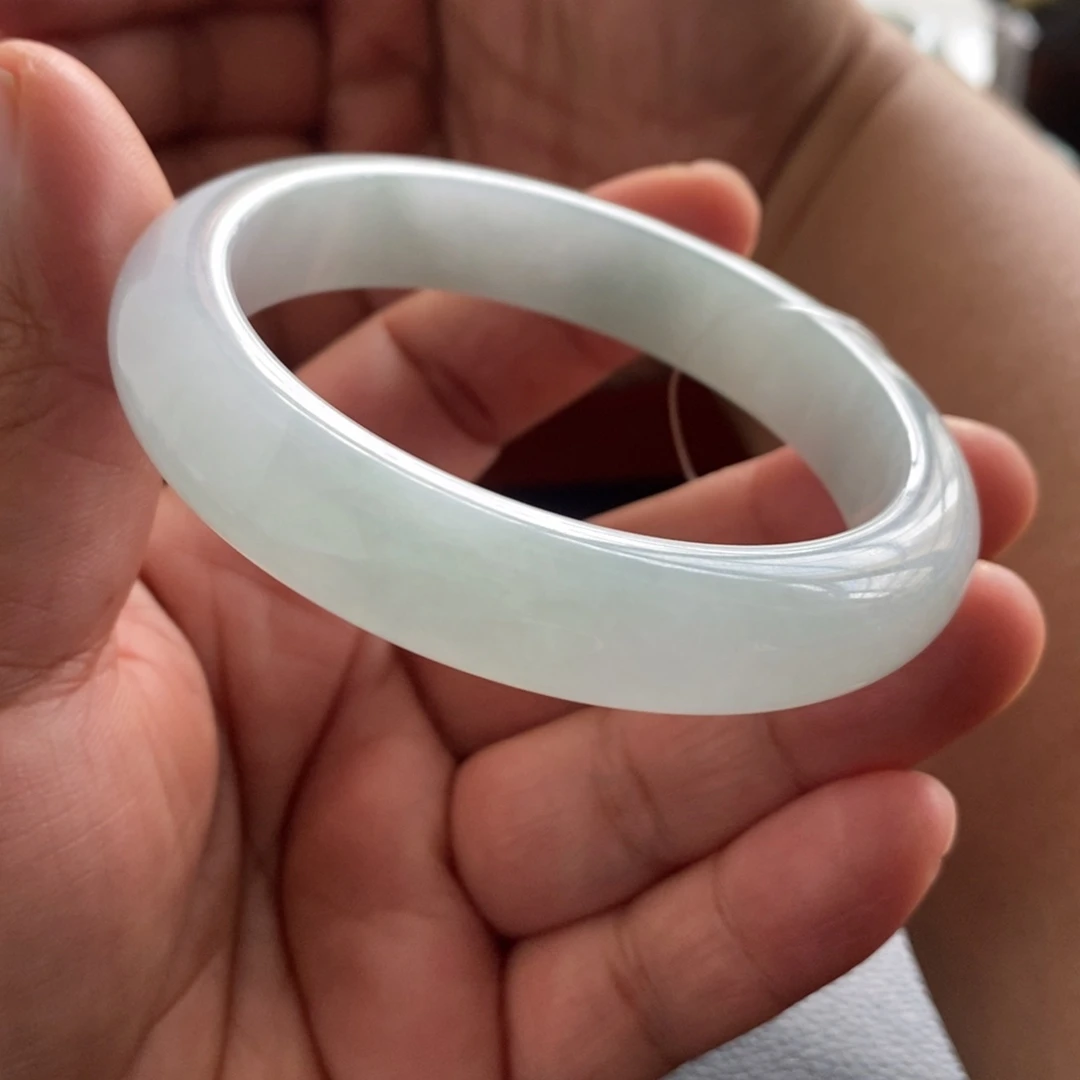 翡翠未镶嵌手镯天然翡翠手镯