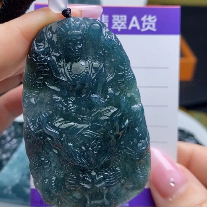 【闪购商品】翡翠颈饰未镶嵌…….