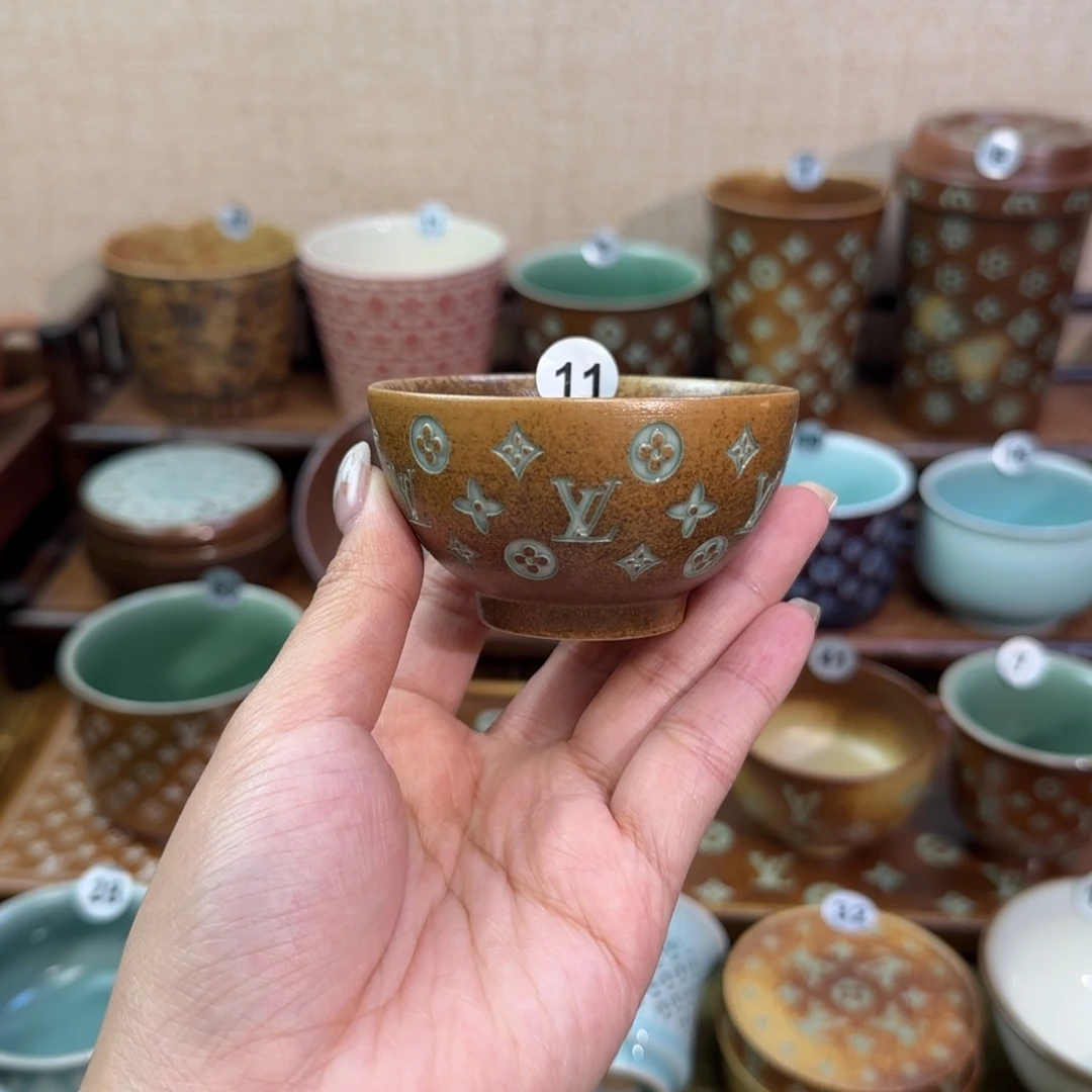 宋***室龙泉青瓷需瓷茶器