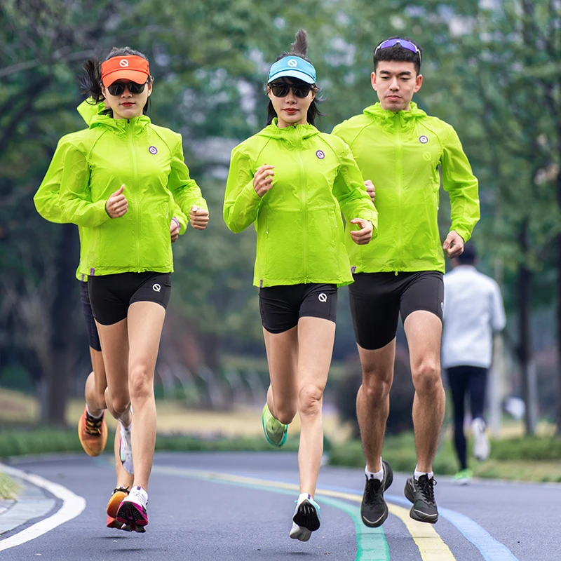 轻功风盾薄夹克外套防晒防风防泼水男女款宽松版型跑步训练防晒季