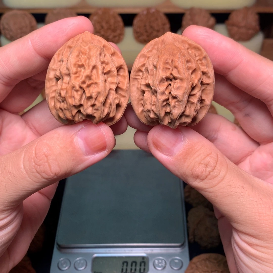 方***向吊坠文玩核桃37野生磐石