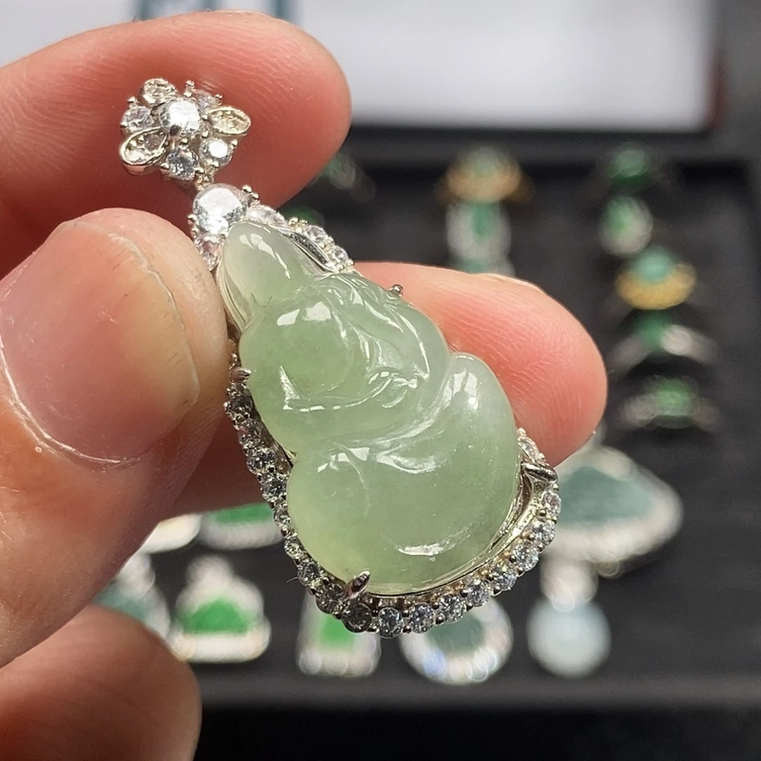 翡翠银S925镶嵌颈饰