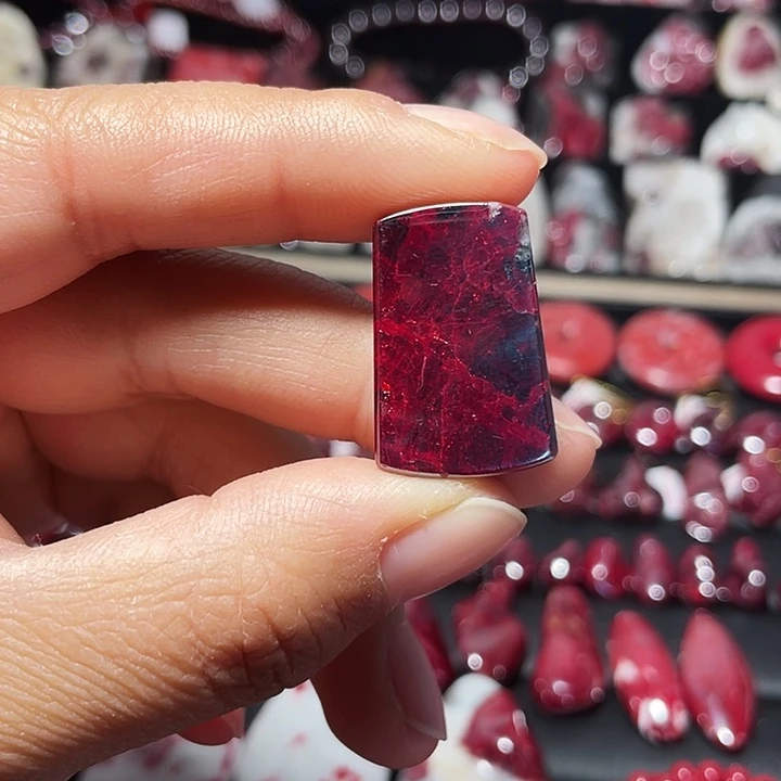 天然辰砂原矿红砂无事牌20克