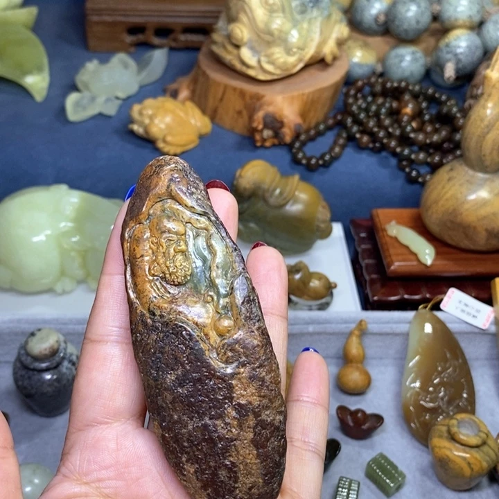 岫岩河磨玉（透闪石质玉）把件未镶嵌