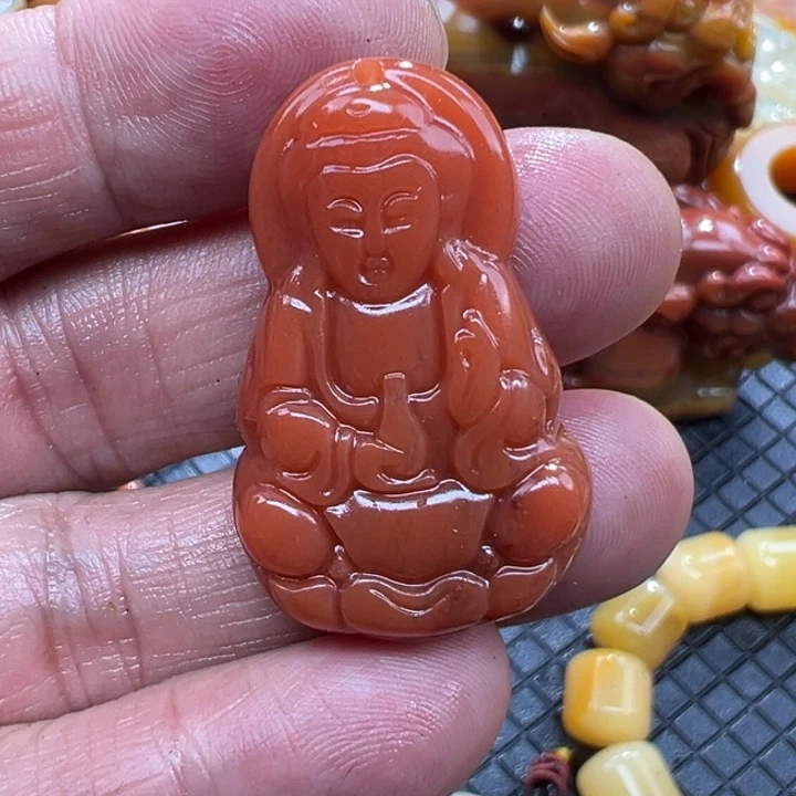 石英质玉（黄龙玉）颈饰未镶嵌