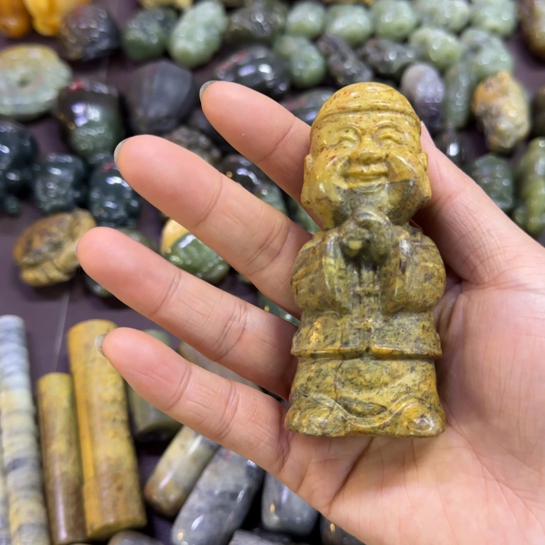 岫岩河磨玉（透闪石质玉）未镶嵌颈饰