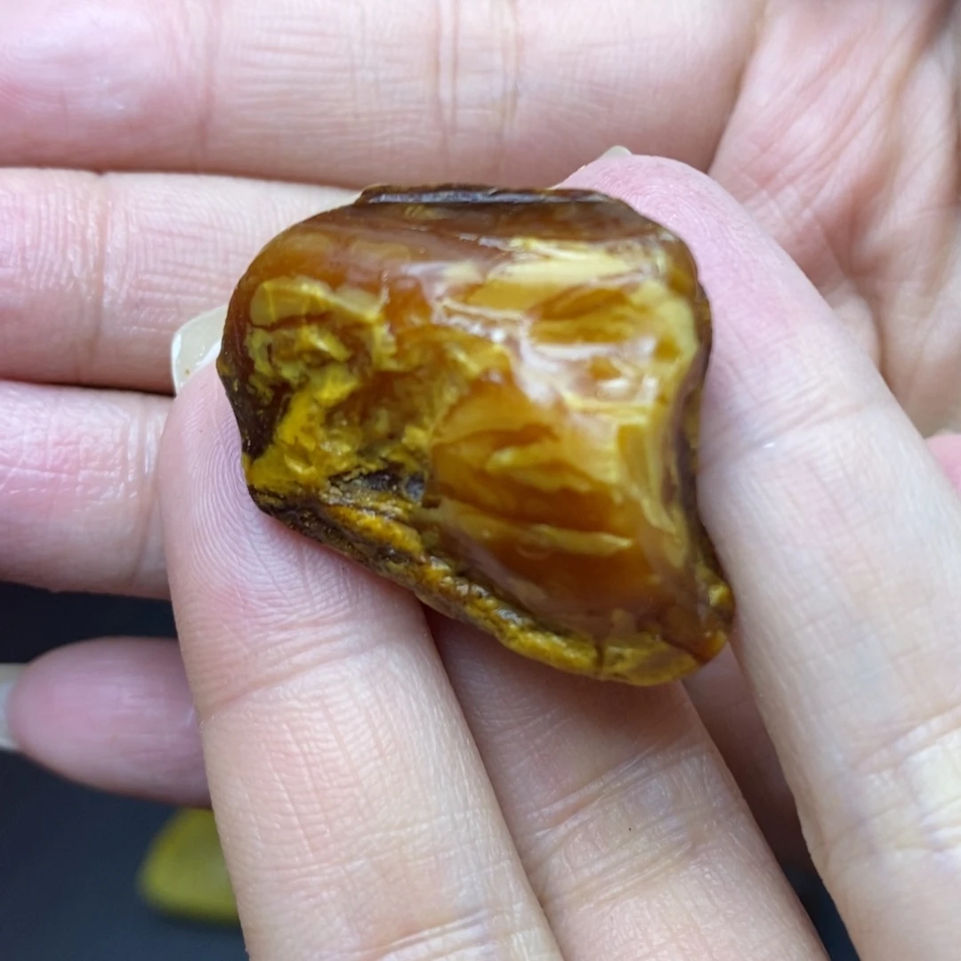 未镶嵌定制蜜蜡R***n胖