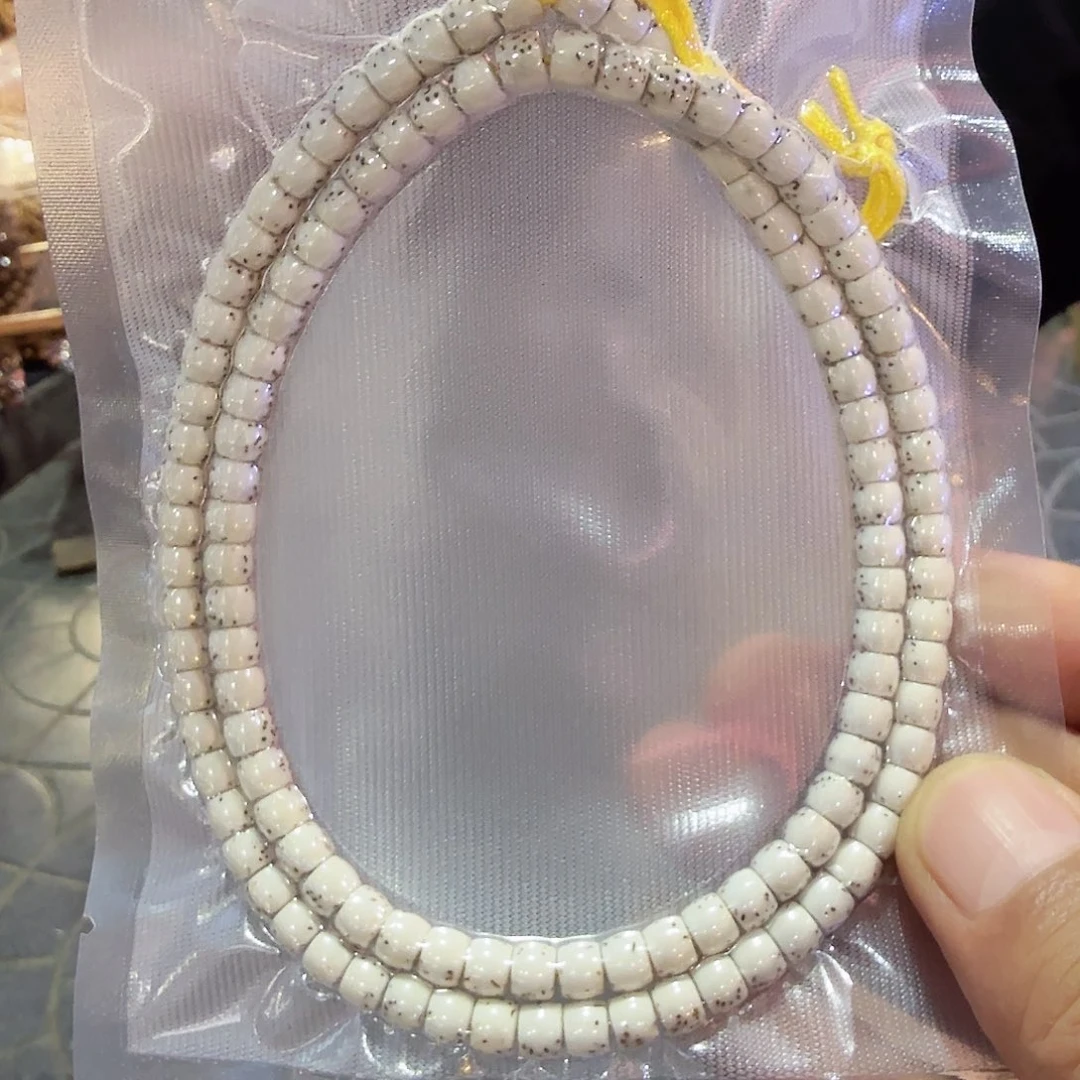 吊坠星月菩提直切留白65