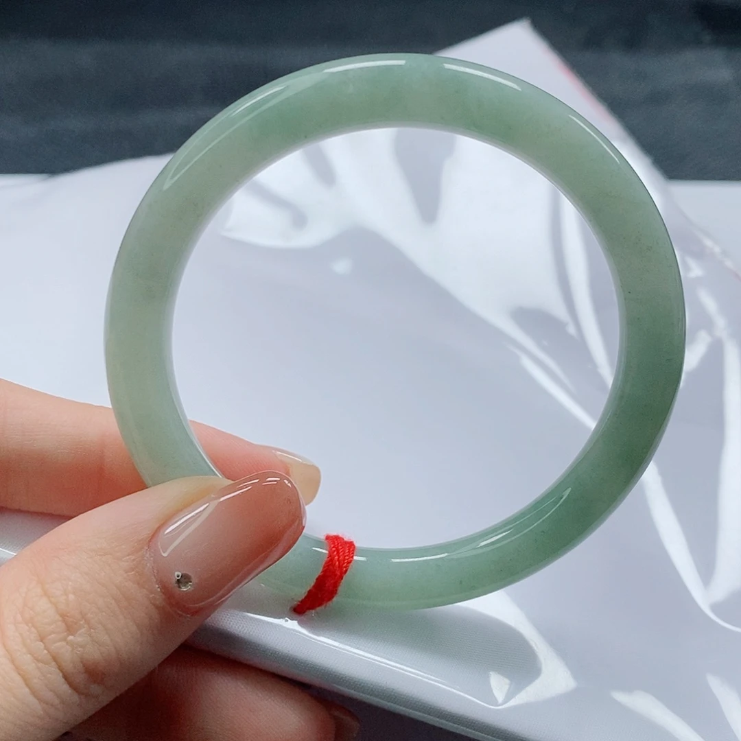 【闪购商品】未镶嵌手镯（圆镯）翡翠501号