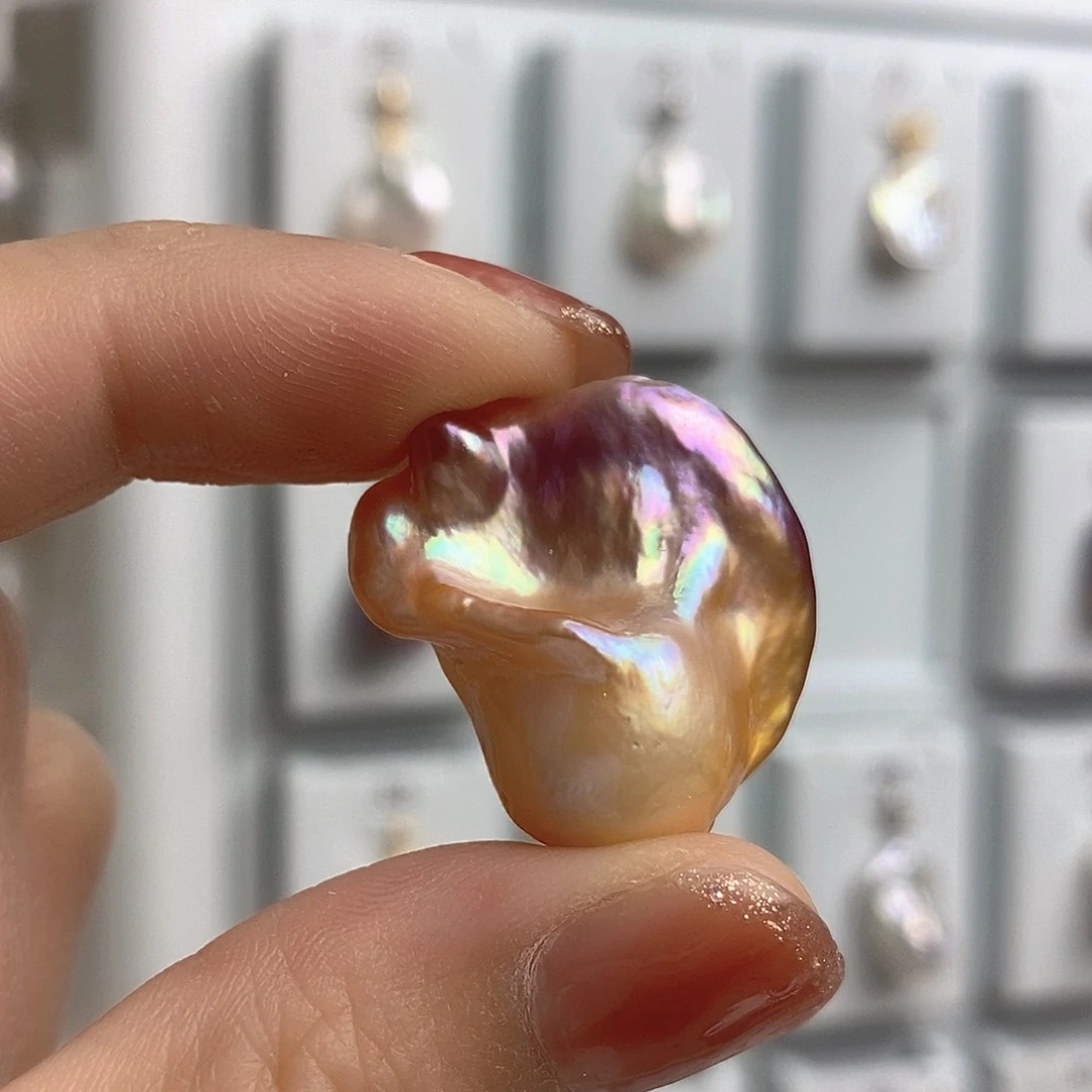 淡水珍珠颈饰合金安***了