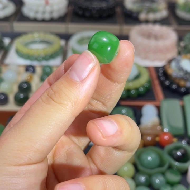 和田玉未镶嵌珠宝半成品卡13x14阳绿老型单珠