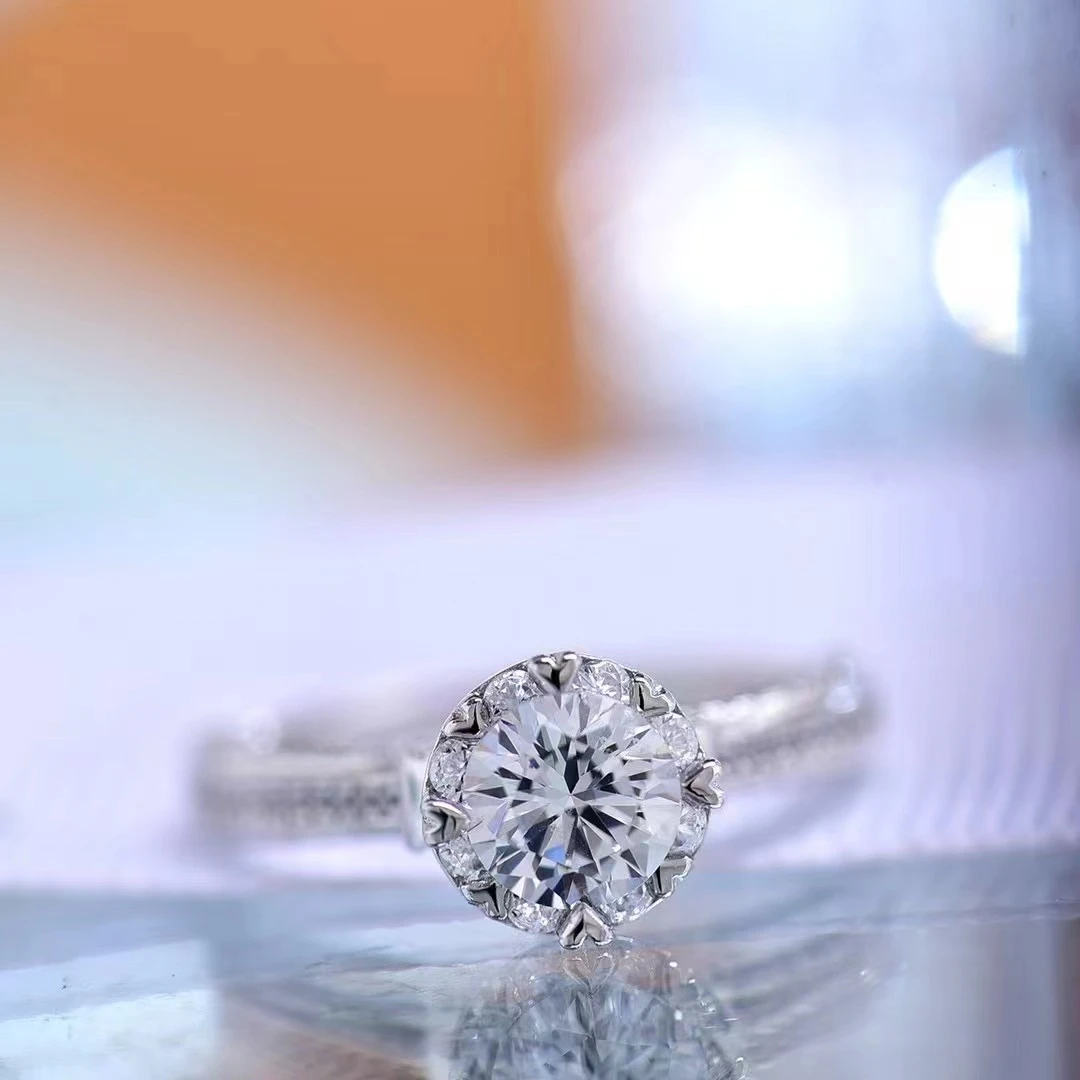 925银莫桑石银制品 丘比特 1克拉 轻奢时尚百搭女士精致结婚