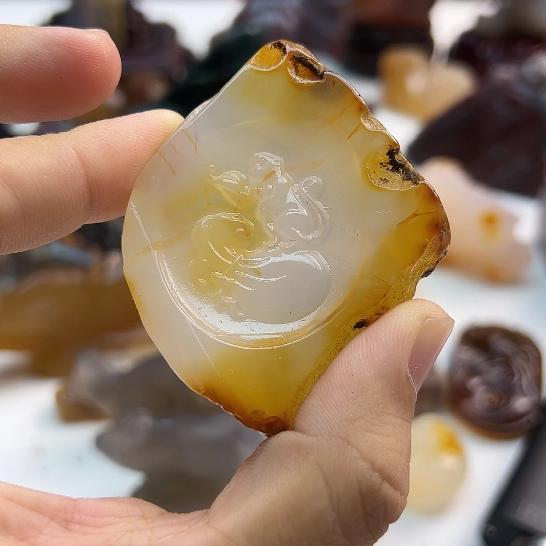 玛瑙/玉髓未镶嵌颈饰
