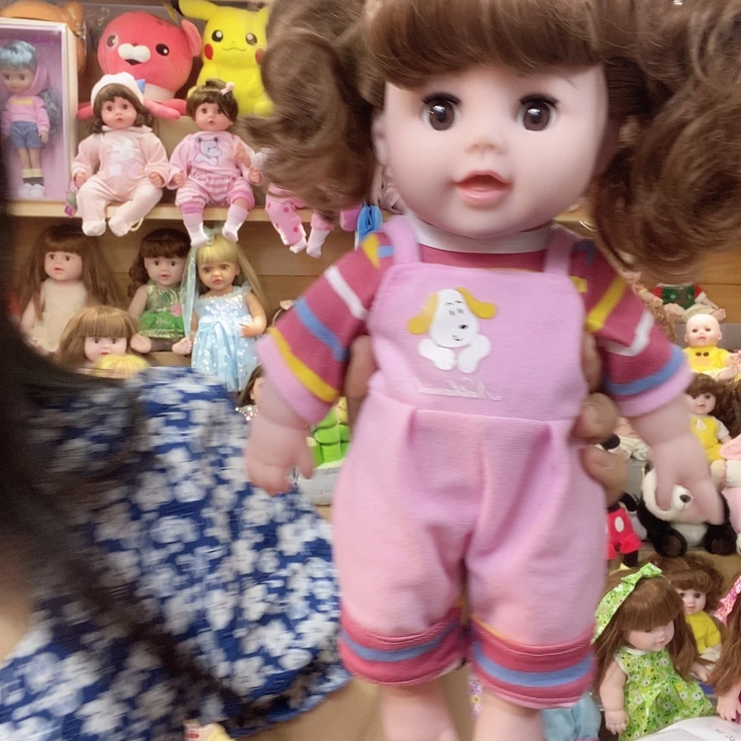 塑料软搪胶娃娃玩具