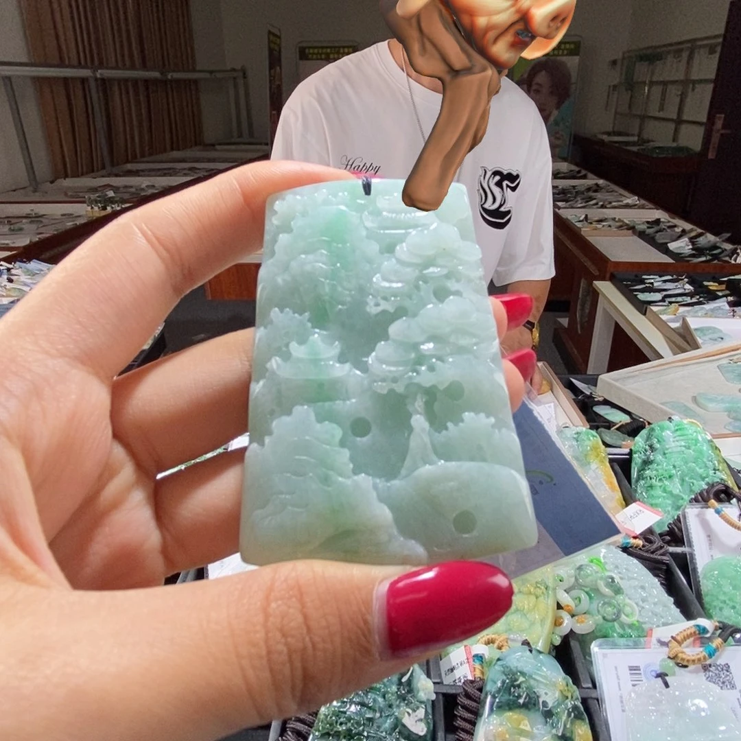 翡翠未镶嵌颈饰翡翠