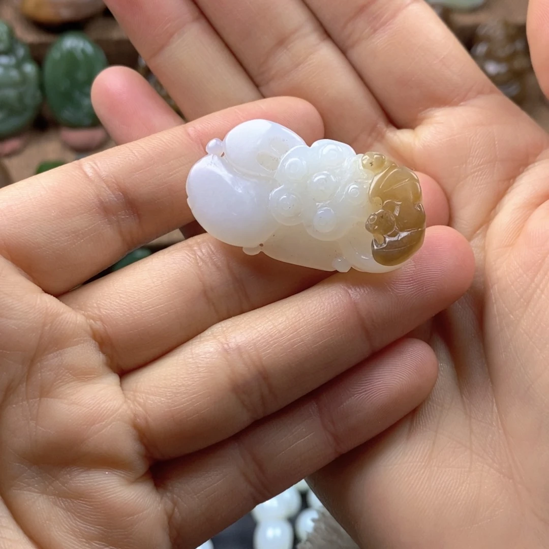 未镶嵌和田玉挂件