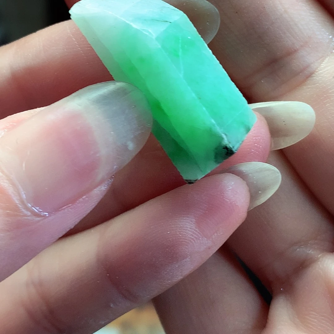 未镶嵌定制翡翠翡翠