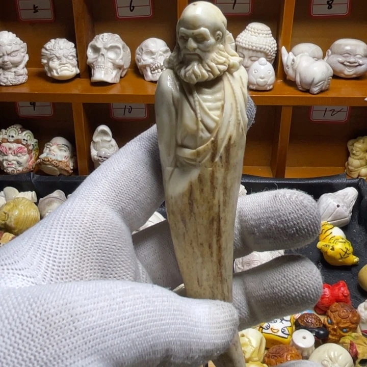 荷***香非金属皮质配饰鹿角雕刻达摩