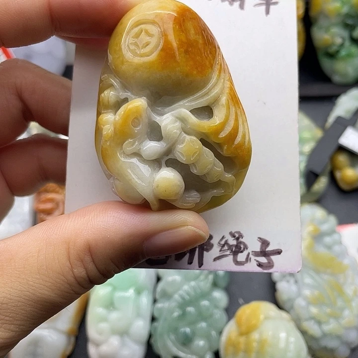 颈饰未镶嵌翡翠天然翡翠
