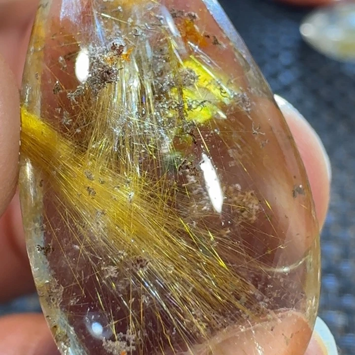 未镶嵌颈饰水晶?****?好