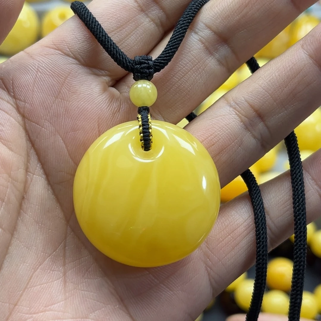蜜蜡未镶嵌珠宝奇石
