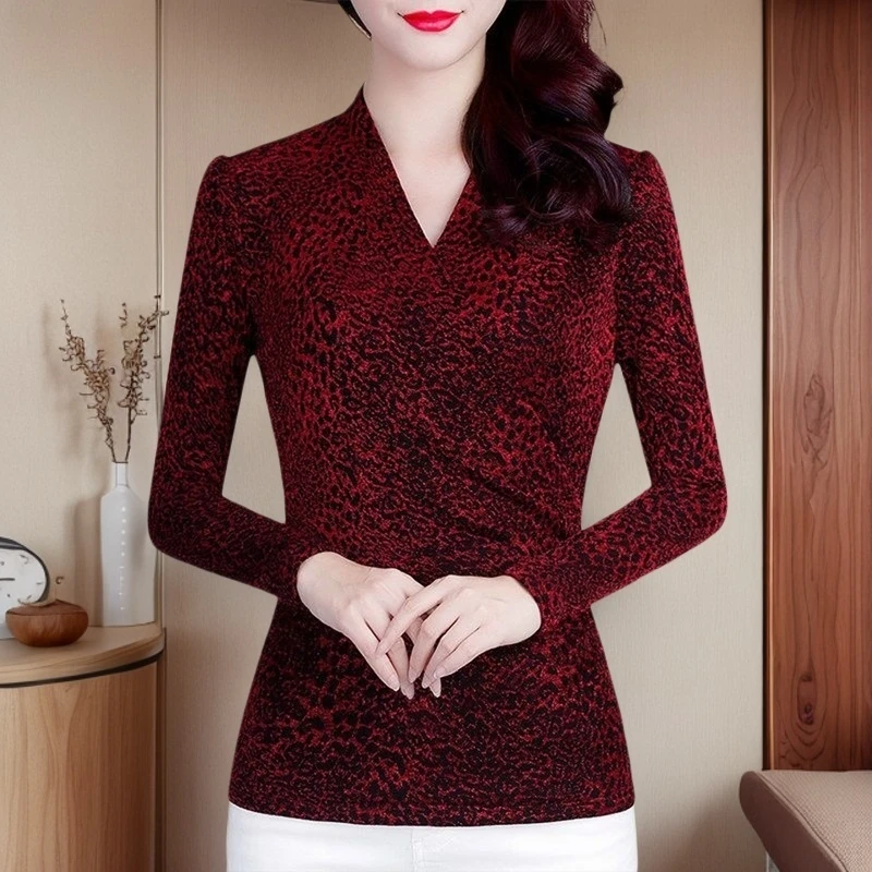 时尚洋气V领交叉内搭t恤女装春秋新款网纱豹纹针织打底衫亮丝上衣