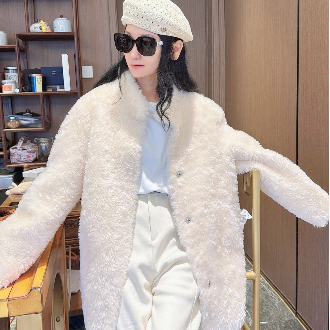 M54J028慕之淇羊羔毛皮毛一体立领时尚慵懒减龄高级感外套