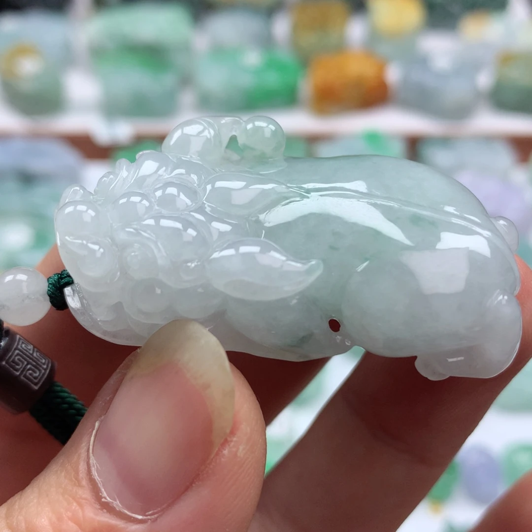 翡翠未镶嵌颈饰翡翠貔貅