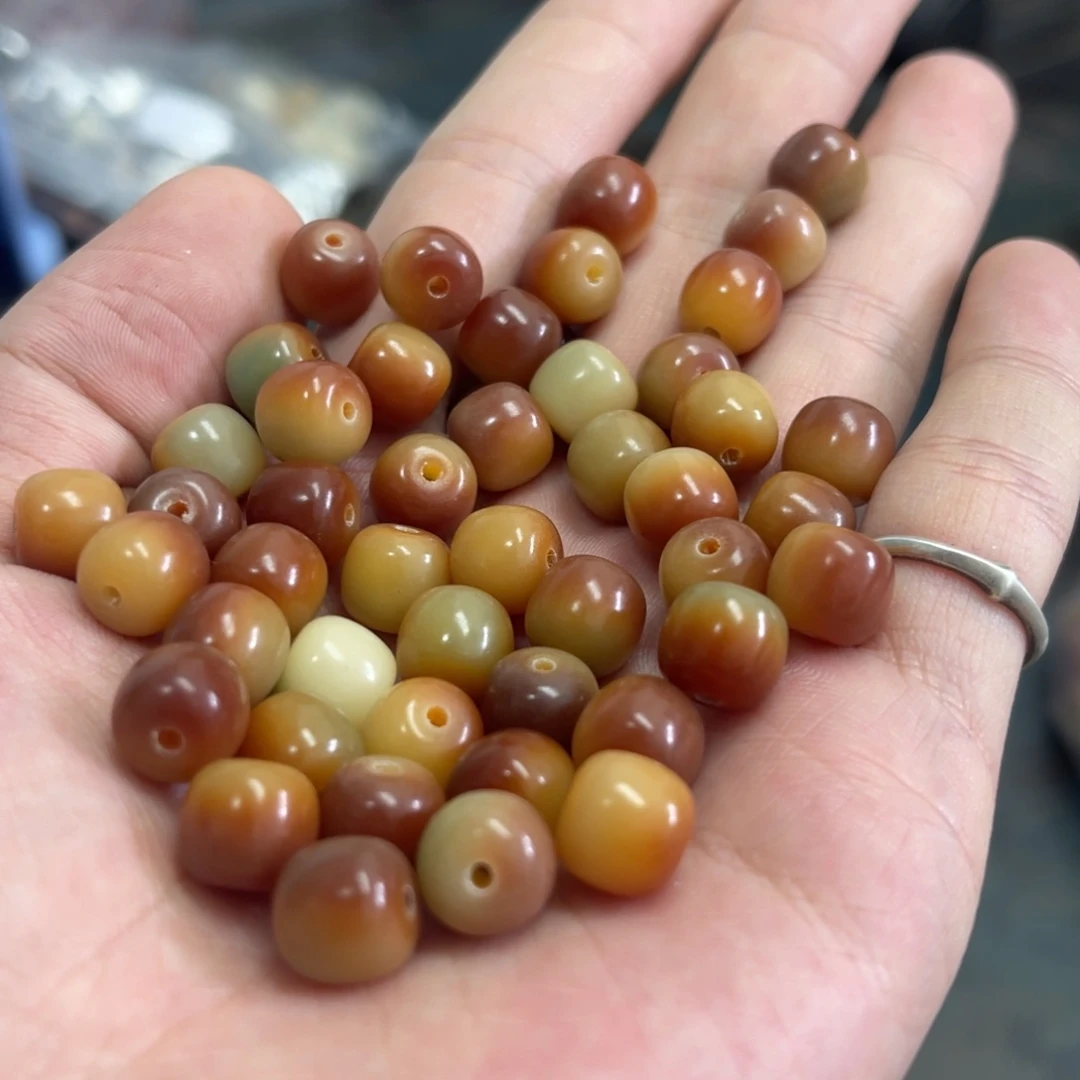 吊坠白玉菩提q10/100+10颗朝阳暖橘