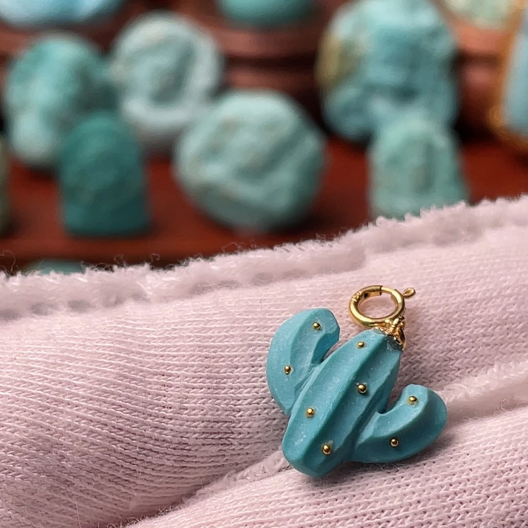 绿松石珠宝奇石18K金镶嵌