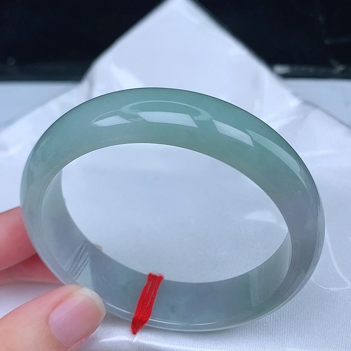 翡翠手镯未镶嵌天****想天然