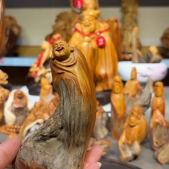 柏木太行崖柏弥勒佛